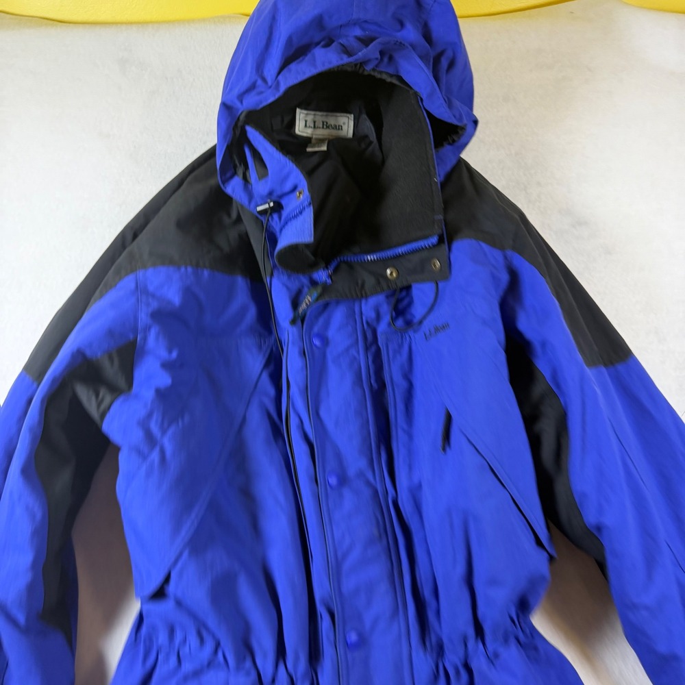 LL Bean Mens XL Vintage Mountain Parka Blue Black Hooded Insulated Jacket P928